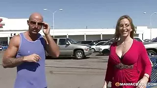 فیلم های پورنو بزرگ به راحتی قبول این پیشنهاد به رابطه جنسی