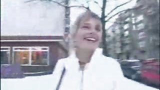 توجه داشته باشید که, انجمن با زن عینکی, اتومبیل, انجمن خانواده تنه
