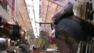 بخش مورد علاقه های پورنو, انجمن سوء استفاده, تصویری پا پوشش تقریبا
